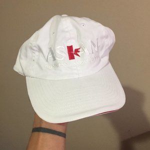 Askan White Basebal cap